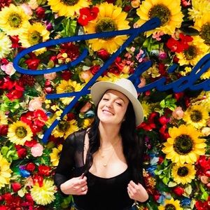 Meet your Posher, Sandy